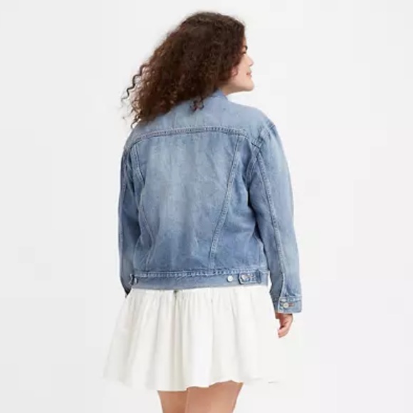 Levi’s Ex-Boyfriend Trucker Jacket - Picture 5 of 6